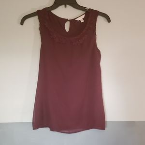 Burgundy/ Wine Top. LC. Size S